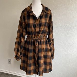 NEW Blooming Jelly Plaid Button Down Elastic Waist  Black Rust Dress Size L